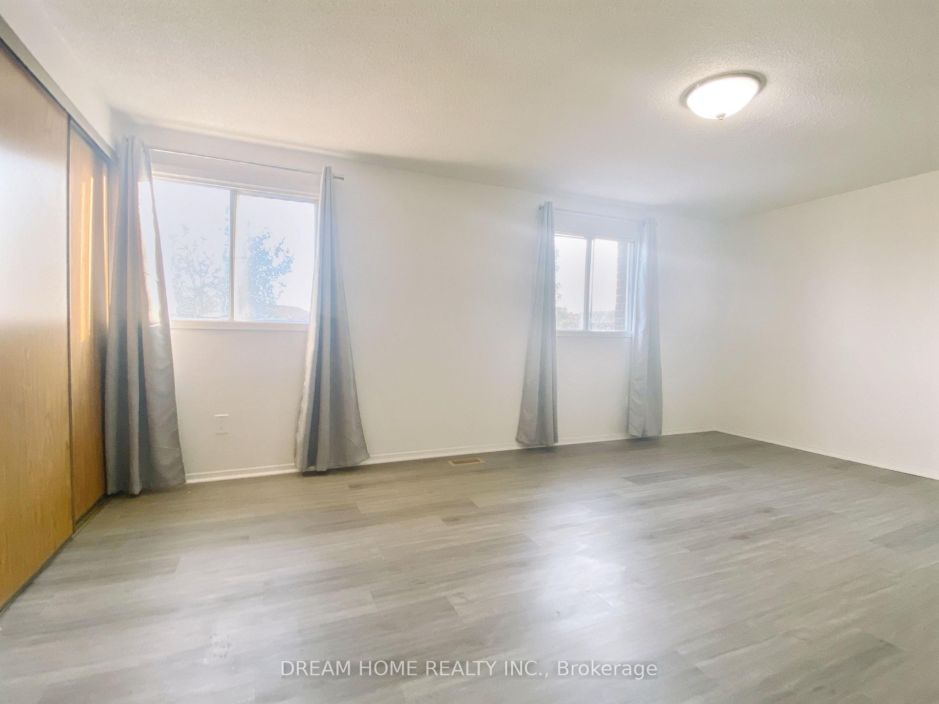 Photo 12 of 68 Hendon Road, Markham, Milliken Mills East — HOMEH