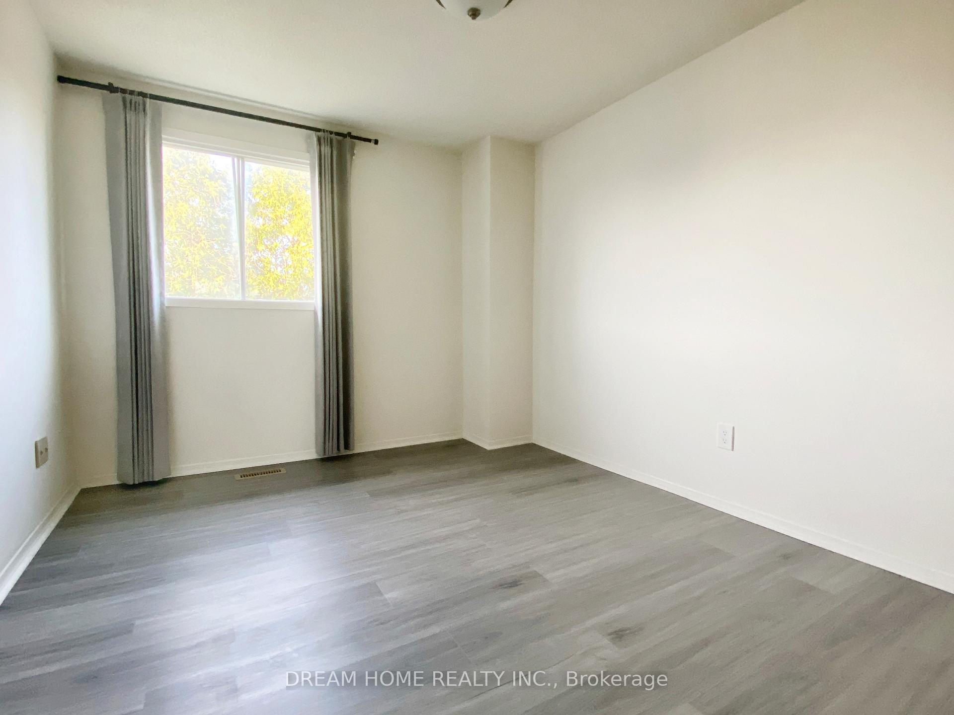 Photo 7 of 68 Hendon Road, Markham, Milliken Mills East — HOMEH