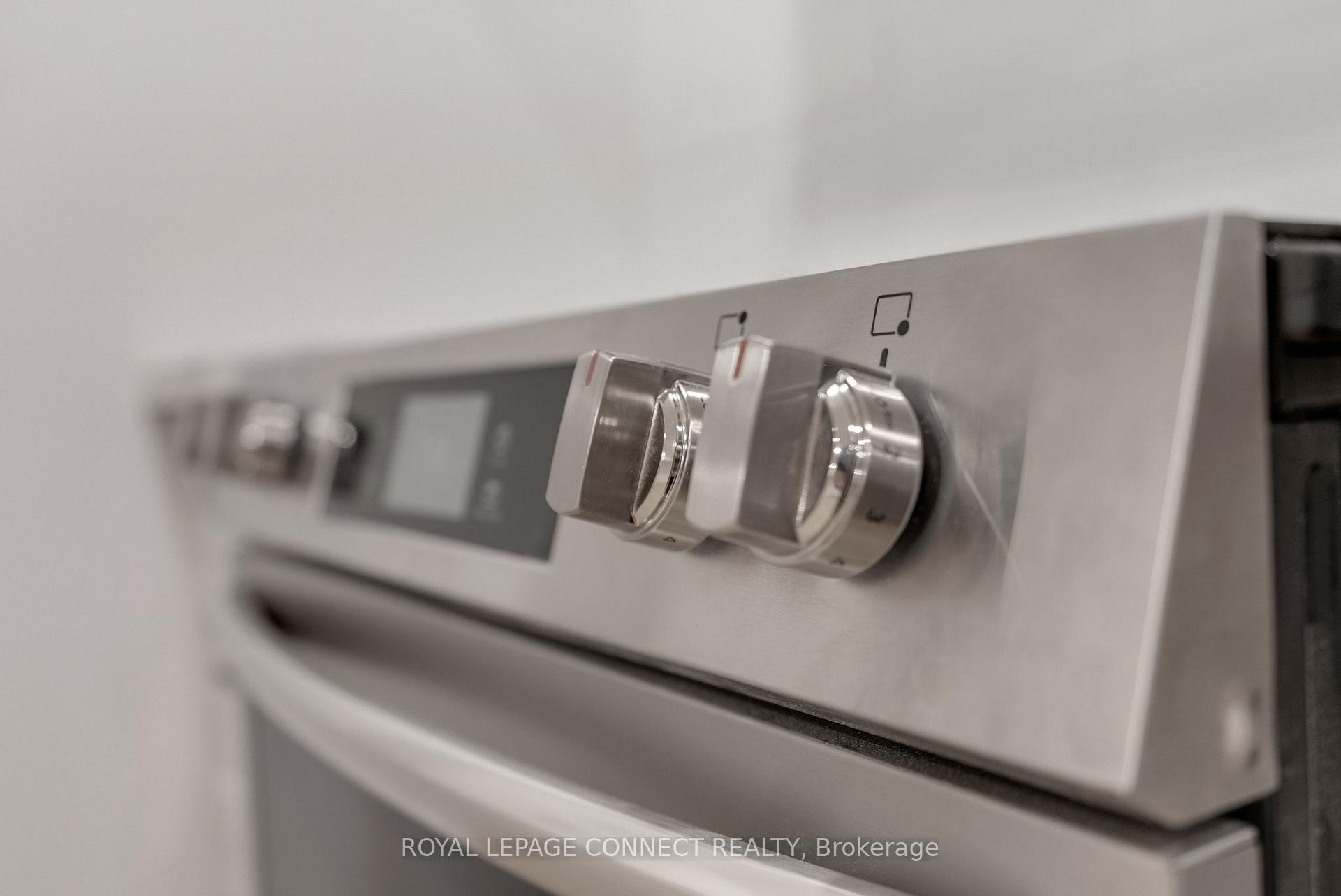Photo 3 of Unit Lower, 624 Park Crescent, Pickering, West Shore — HOMEH