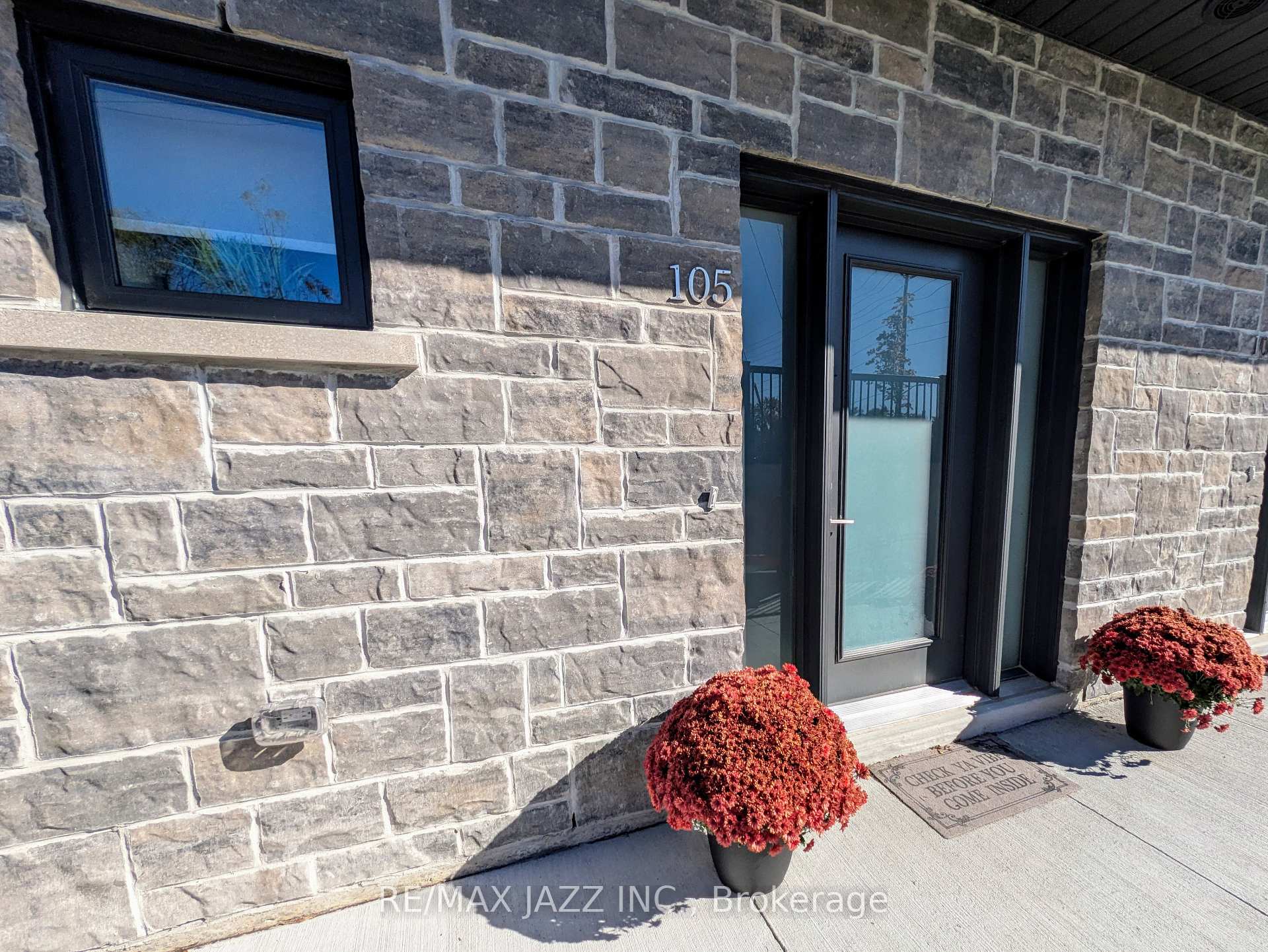 Photo 18 of Unit 105, 750 King Street E, Oshawa, Eastdale — HOMEH