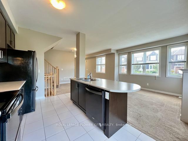 Photo 12 of 43 Gregory Avenue, Collingwood — HOMEH