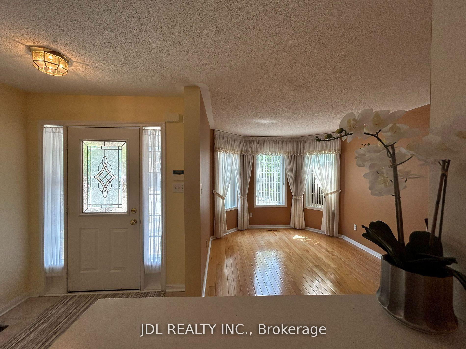 Photo 6 of 14 Redbud Street, Markham, Wismer — HOMEH