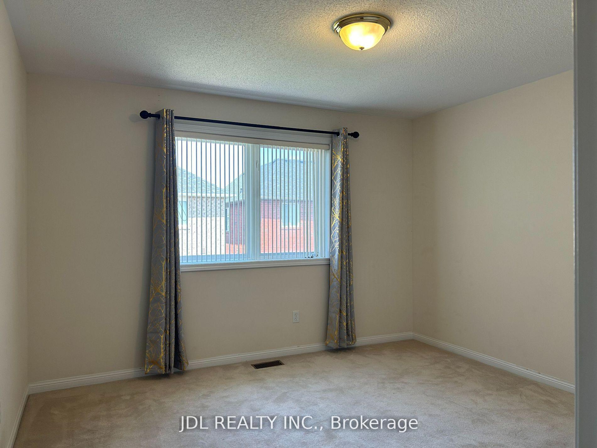 Photo 10 of 14 Redbud Street, Markham, Wismer — HOMEH
