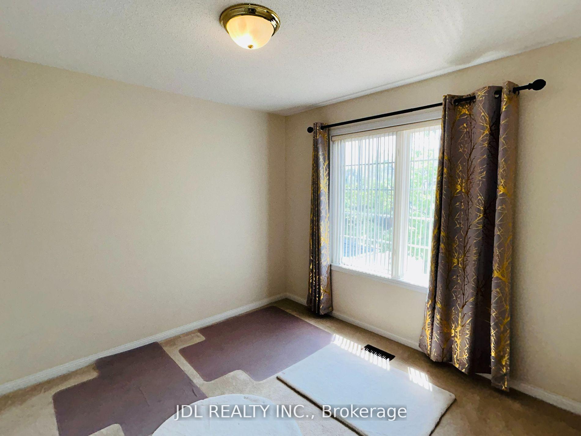Photo 8 of 14 Redbud Street, Markham, Wismer — HOMEH