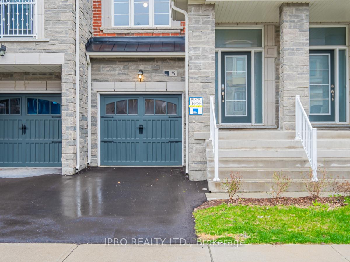 Photo 12 of 75 Farooq Boulevard, Vaughan, Vellore Village — HOMEH