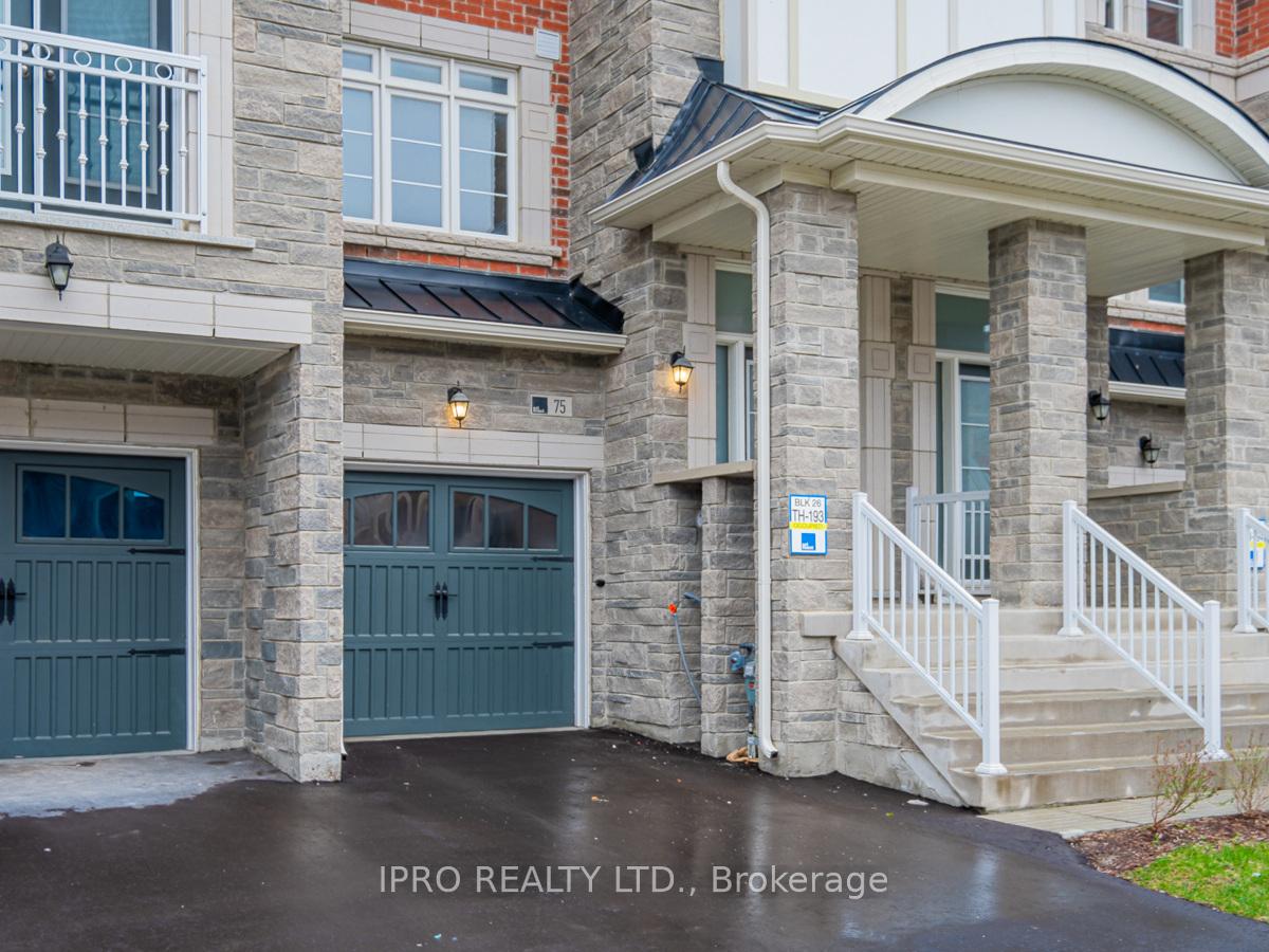 Photo 3 of 75 Farooq Boulevard, Vaughan, Vellore Village — HOMEH