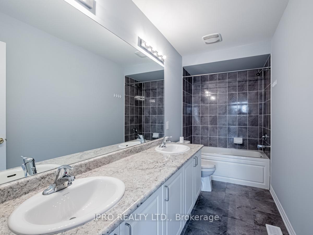 Photo 21 of 75 Farooq Boulevard, Vaughan, Vellore Village — HOMEH