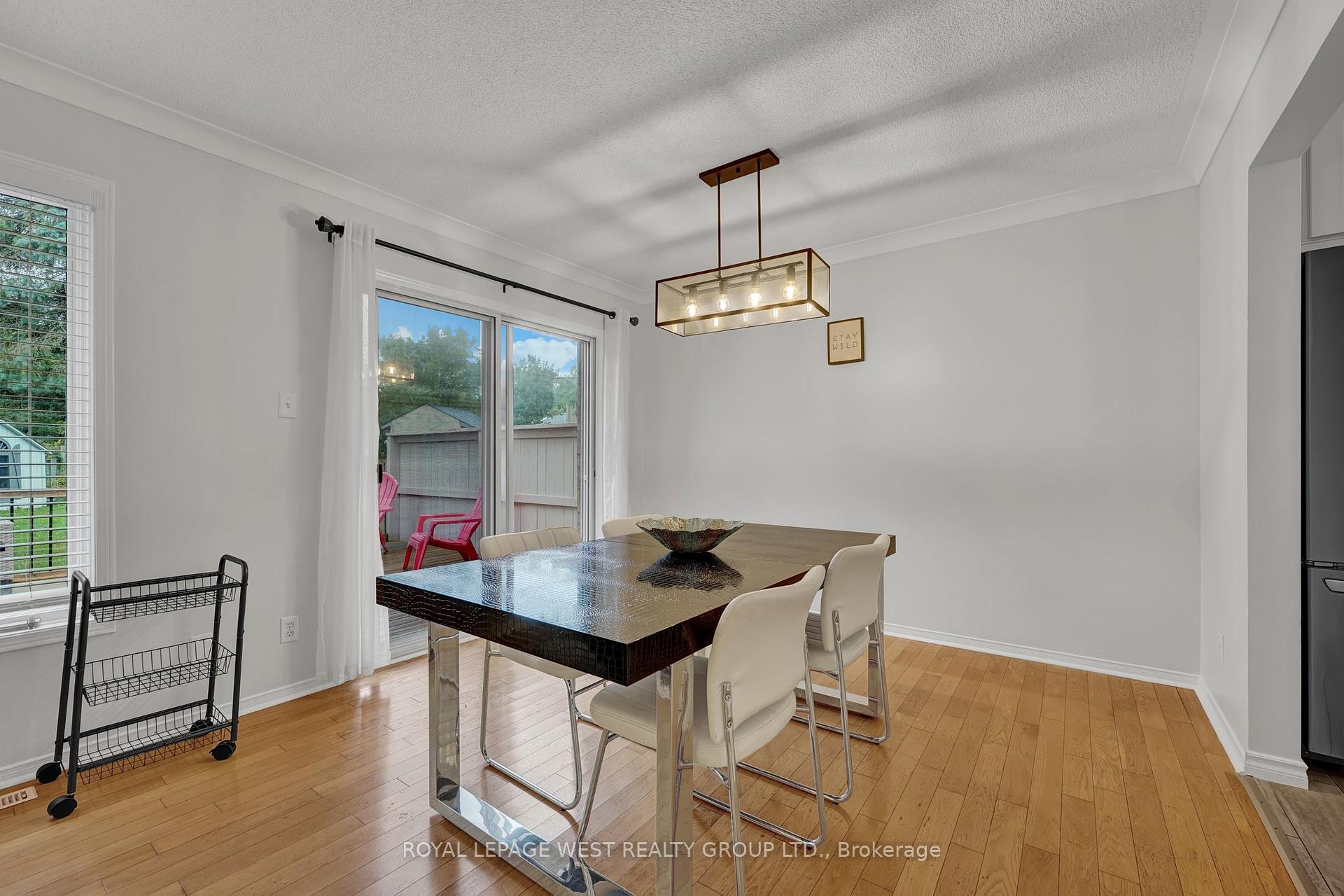 Photo 10 of 9 Webb Street, Barrie, Painswick North — HOMEH