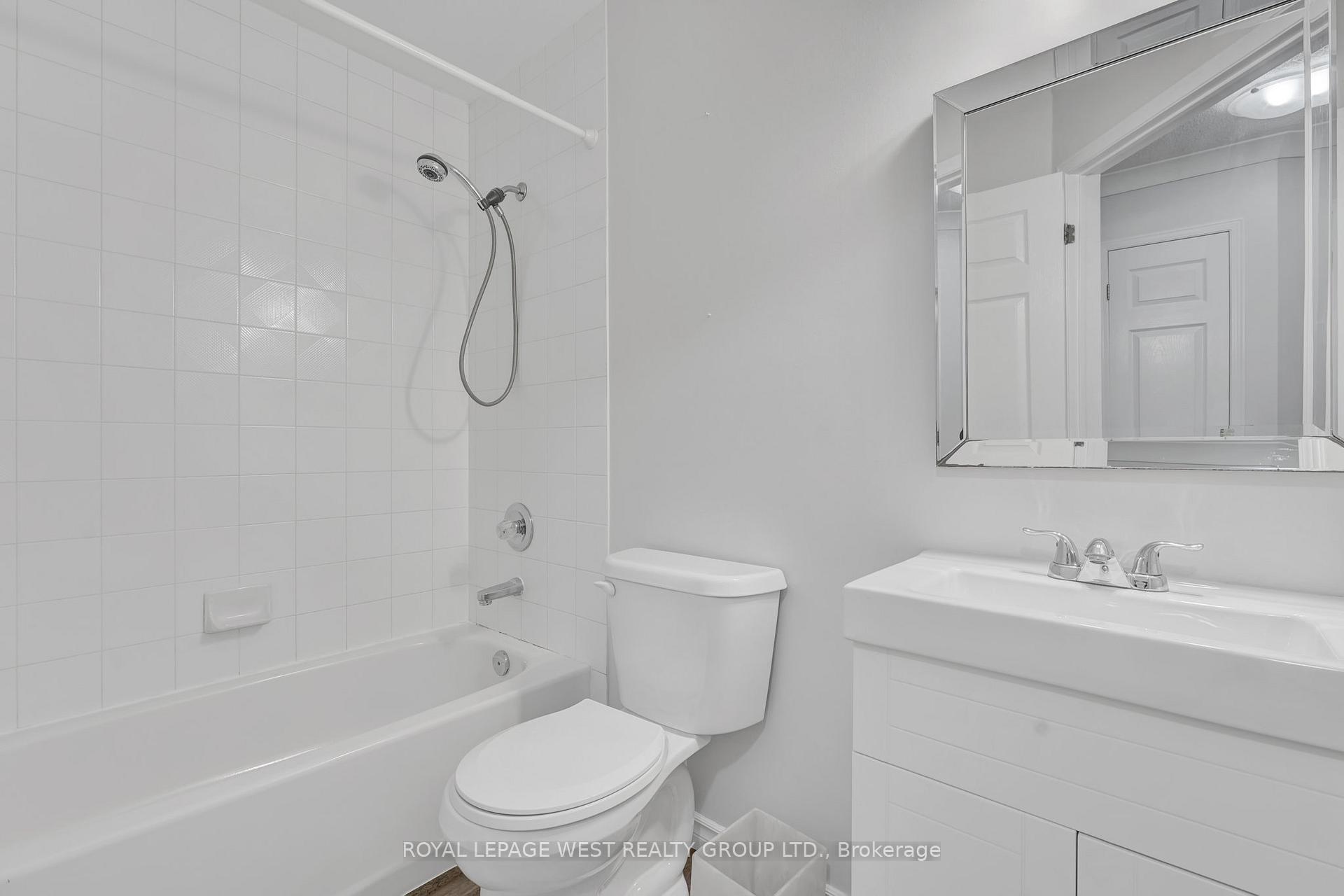 Photo 17 of 9 Webb Street, Barrie, Painswick North — HOMEH