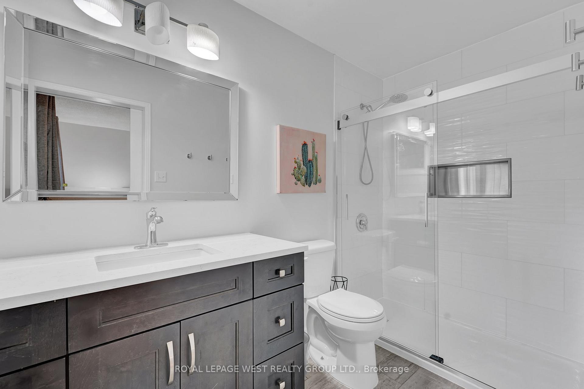 Photo 4 of 9 Webb Street, Barrie, Painswick North — HOMEH