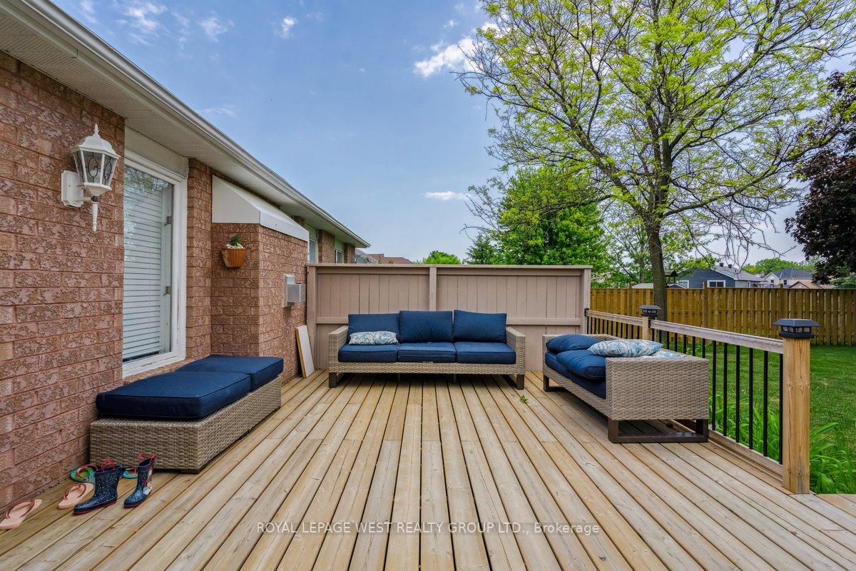 Photo 21 of 9 Webb Street, Barrie, Painswick North — HOMEH