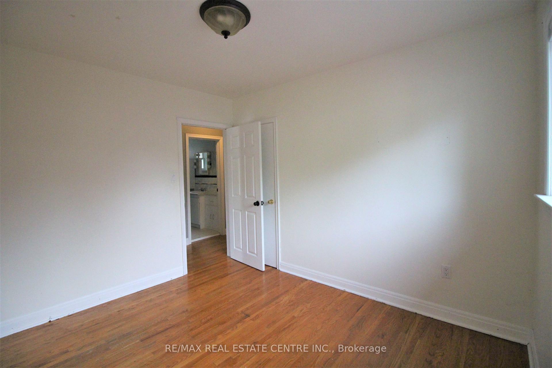 Photo 3 of 48 Barron Street, Welland, Prince Charles — HOMEH