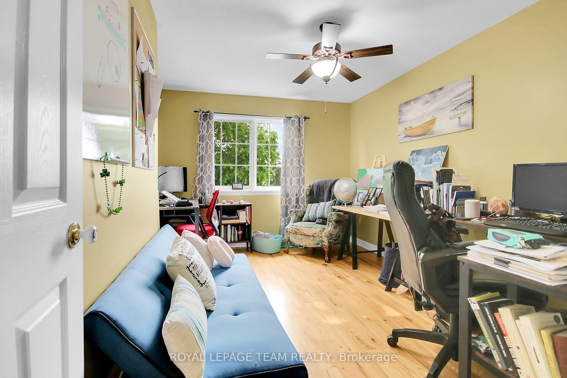 Photo 22 of 39 Foxden Place, Ottawa, Hunt Club Park — HOMEH