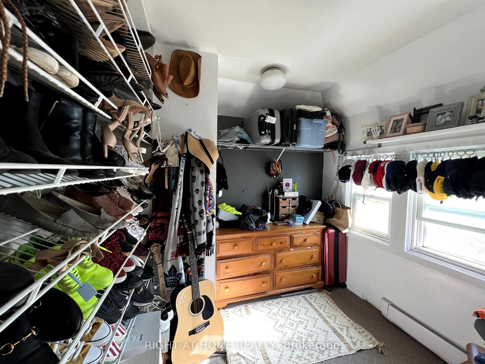 Photo 12 of 1-1 Sprucehill Road, Toronto, The Beaches — HOMEH
