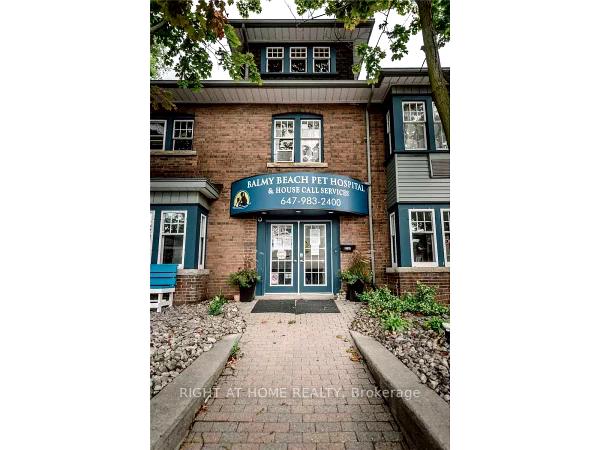 Photo 6 of 1-1 Sprucehill Road, Toronto, The Beaches — HOMEH