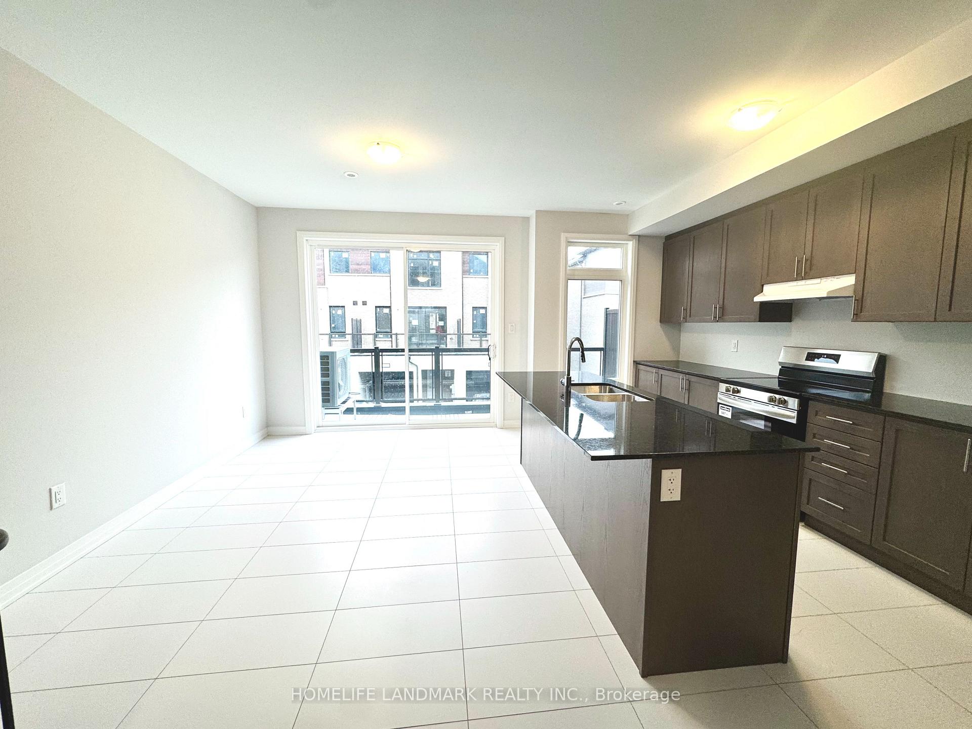 Photo 6 of 17 Frisinger Lane, Markham, Cornell — HOMEH