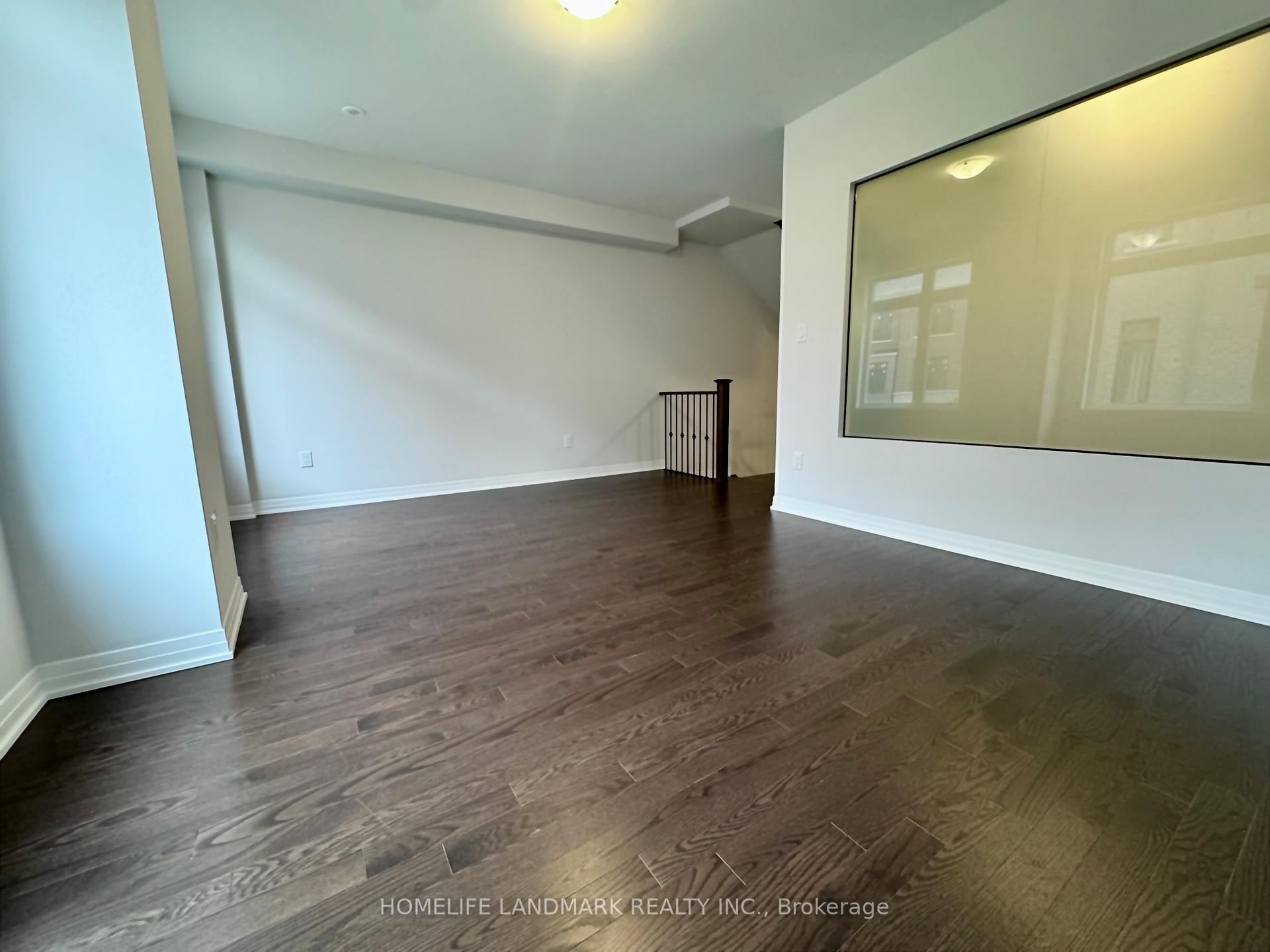 Photo 9 of 17 Frisinger Lane, Markham, Cornell — HOMEH