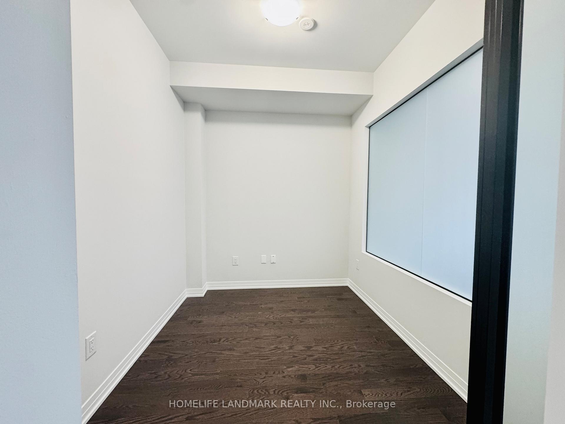 Photo 12 of 17 Frisinger Lane, Markham, Cornell — HOMEH