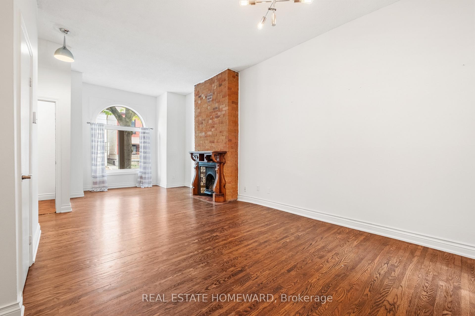 Photo 5 of Unit Main Fl & Lower, 163 Broadview Avenue, Toronto, South Riverdale — HOMEH