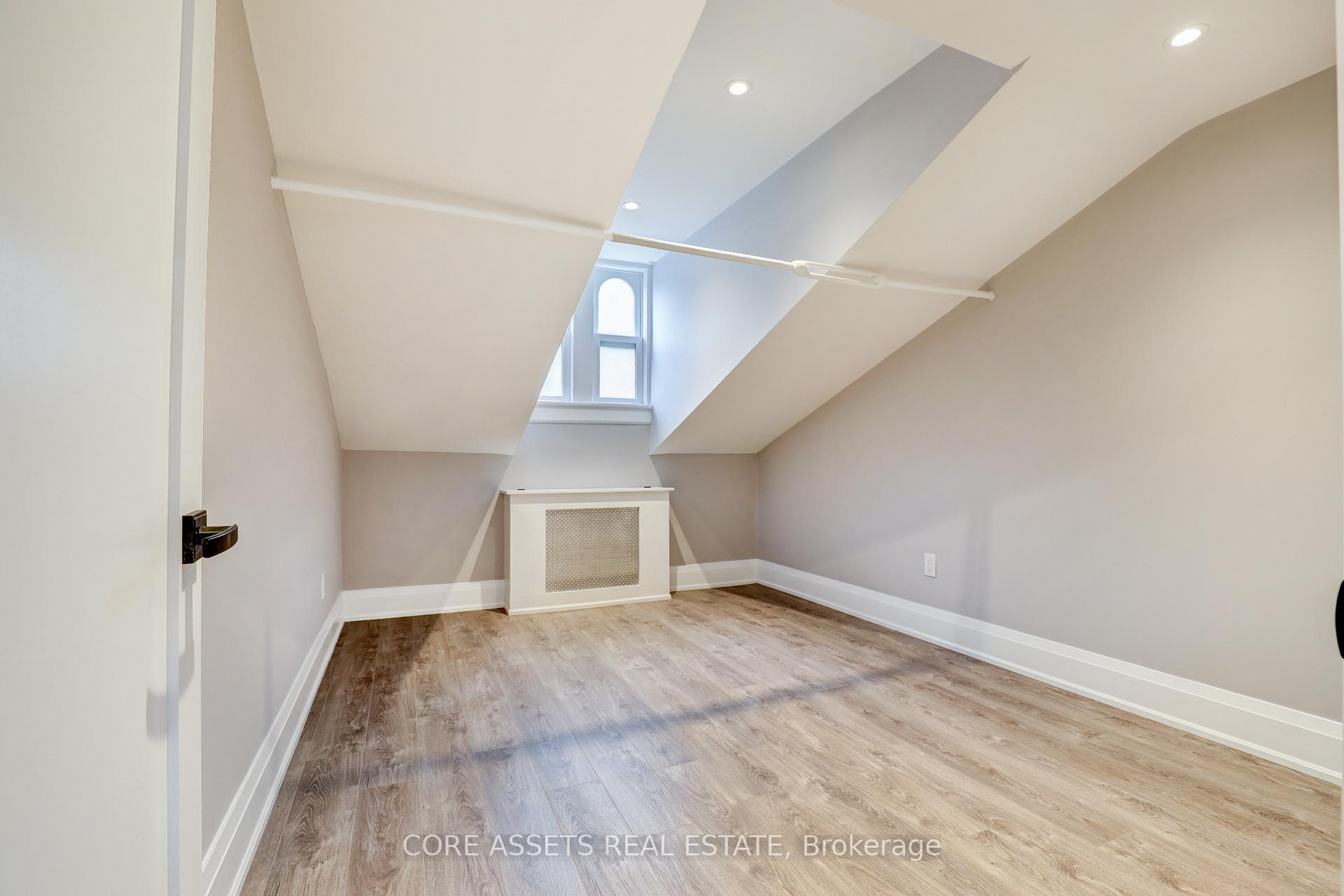 Photo 8 of Unit 4th Floor, 142 King Street E, Toronto, Moss Park — HOMEH