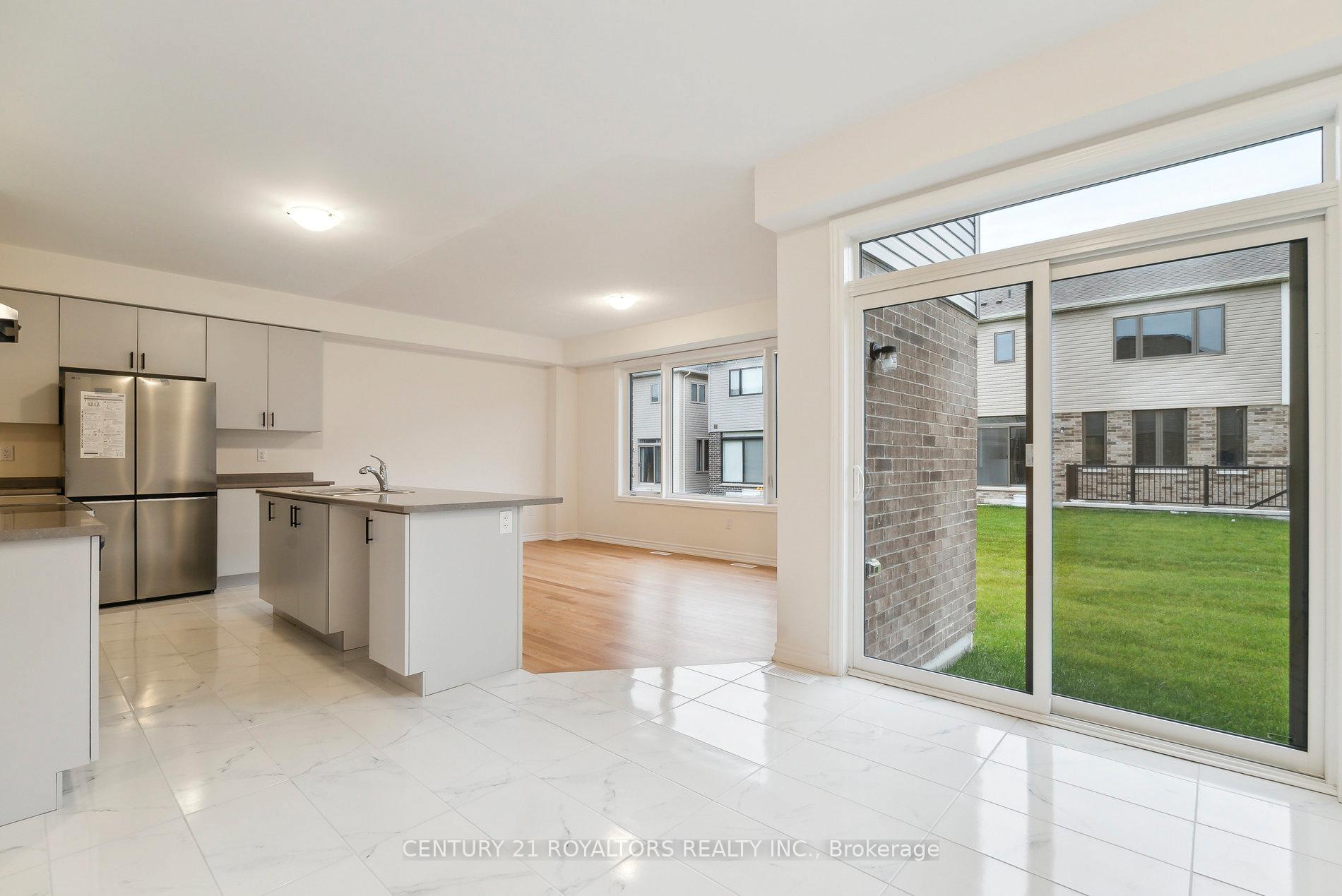 Photo 10 of 27 Prudhoe Terrace, Barrie, Rural Barrie Southeast — HOMEH