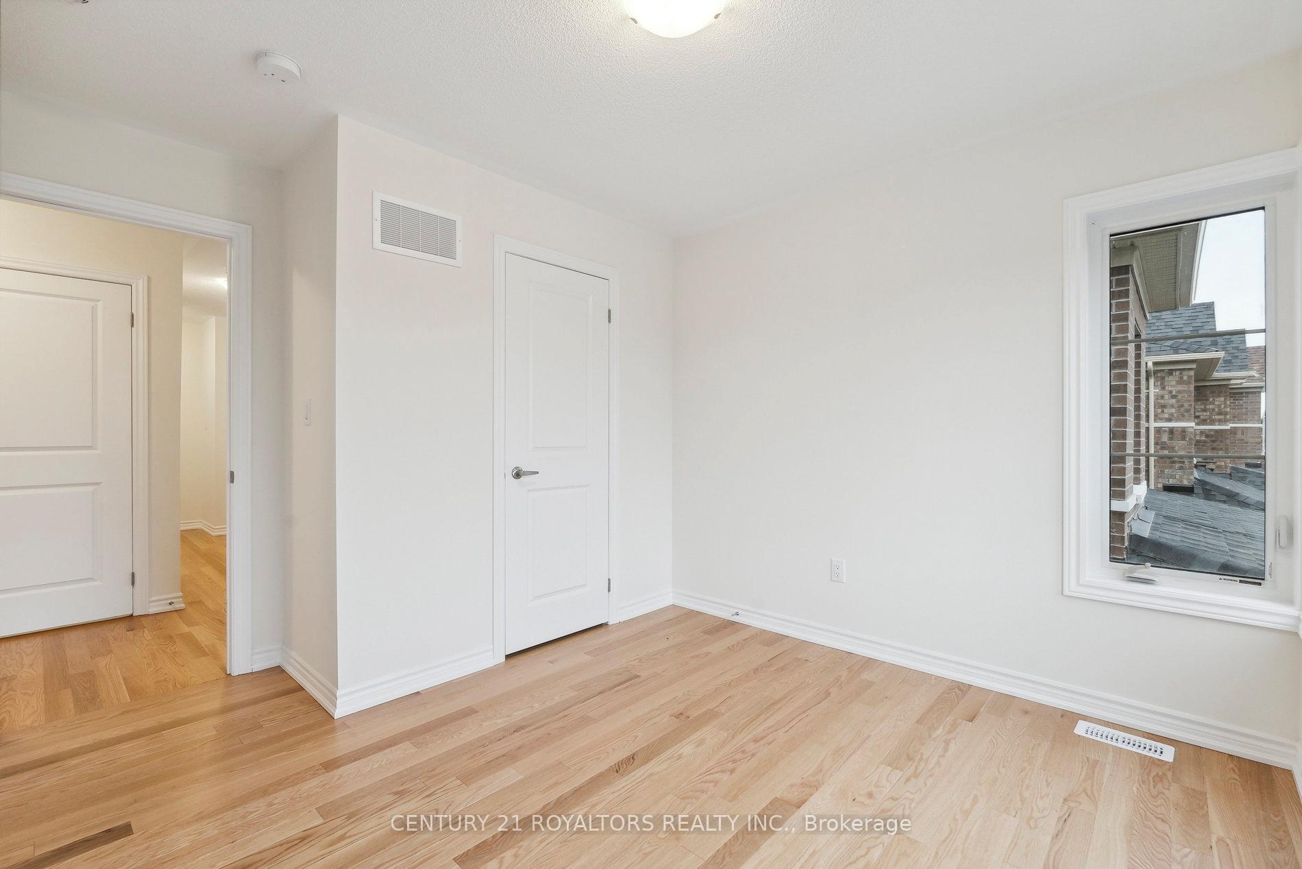 Photo 18 of 27 Prudhoe Terrace, Barrie, Rural Barrie Southeast — HOMEH
