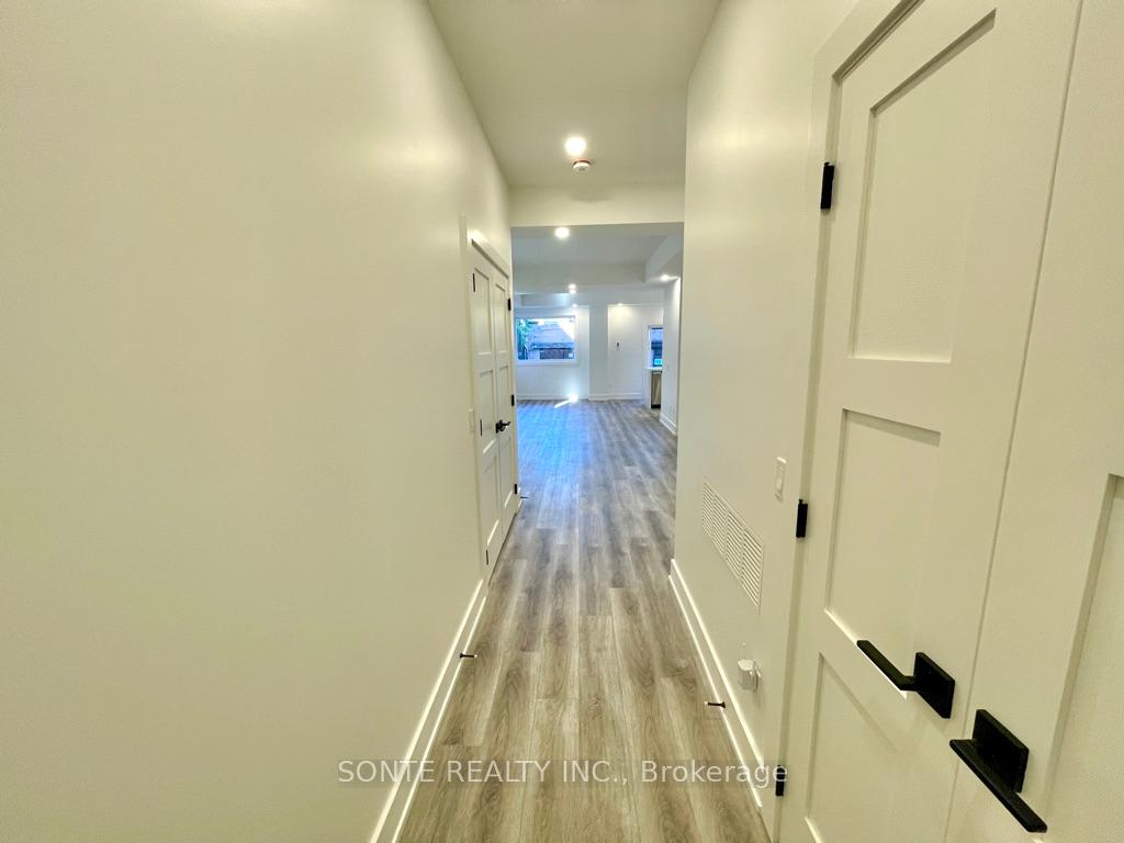 Photo 3 of Unit #101, 333 Palmerston Boulevard, Toronto, Palmerston-Little Italy — HOMEH