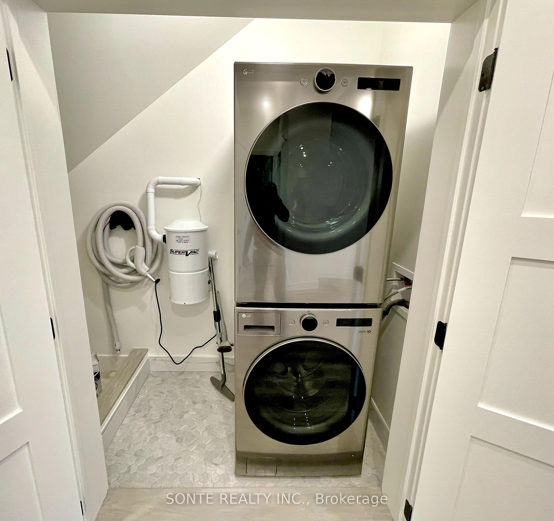 Photo 16 of Unit #101, 333 Palmerston Boulevard, Toronto, Palmerston-Little Italy — HOMEH