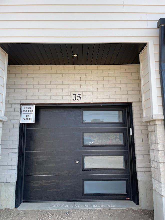 Photo 2 of Unit 35, 55 Tom Brown Drive, Brant, Paris — HOMEH