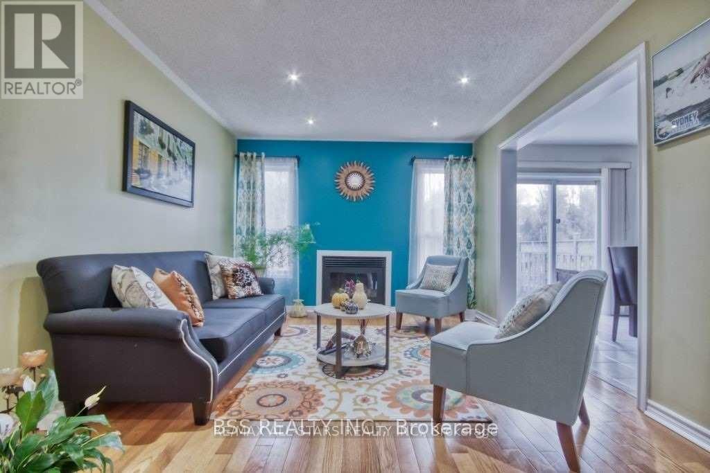 Photo 16 of 29 Castlethorpe Drive, Scarborough, Cliffcrest — HOMEH