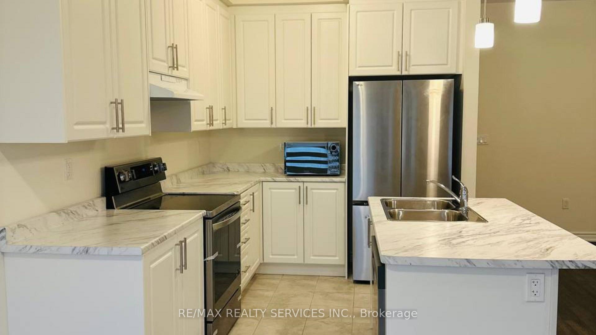 Photo 5 of 130 North Garden Boulevard, Scugog, Port Perry — HOMEH