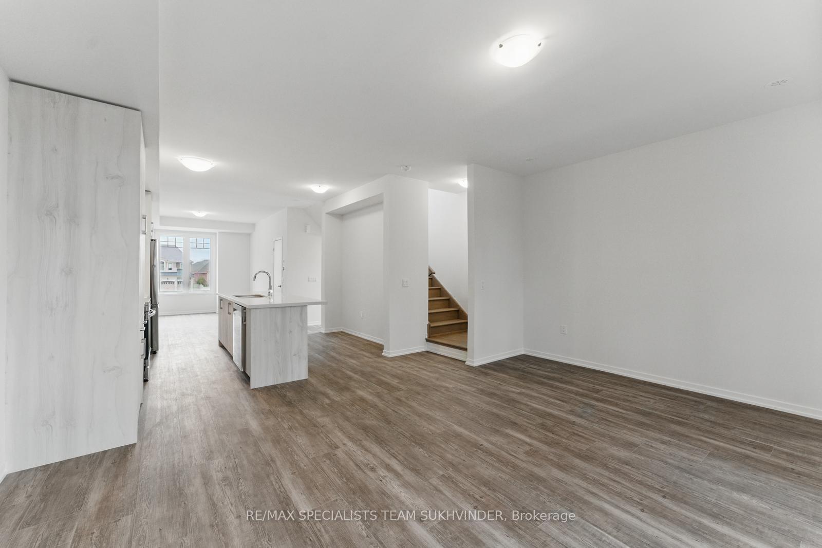 Photo 25 of 12 Arbour Green Crescent, Vaughan, Kleinburg — HOMEH
