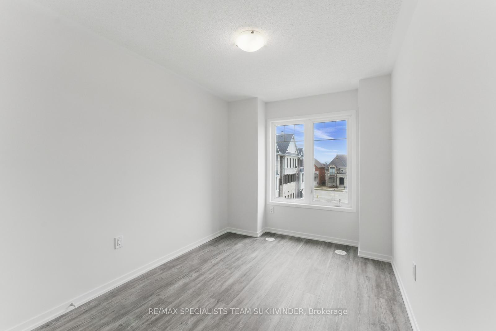 Photo 26 of 12 Arbour Green Crescent, Vaughan, Kleinburg — HOMEH