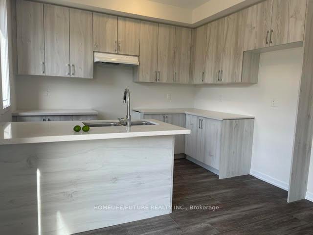 Photo 3 of 2094 Cayenne Street, Oshawa, Kedron — HOMEH