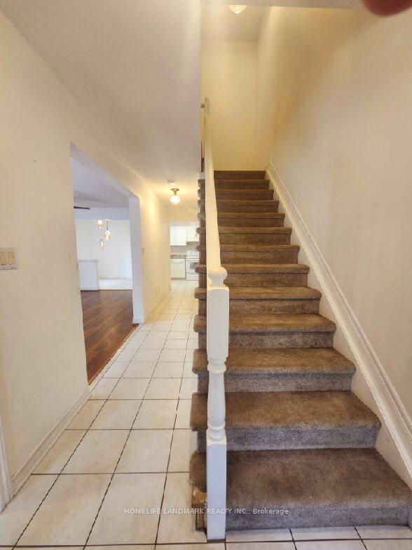 Photo 5 of Unit C, 8 Brown Drive, St. Catharines, Rykert/Vansickle — HOMEH