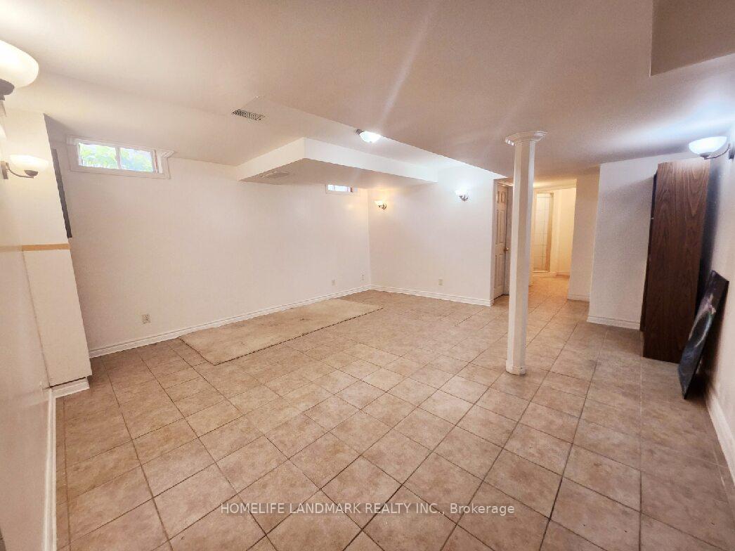 Photo 8 of Unit C, 8 Brown Drive, St. Catharines, Rykert/Vansickle — HOMEH