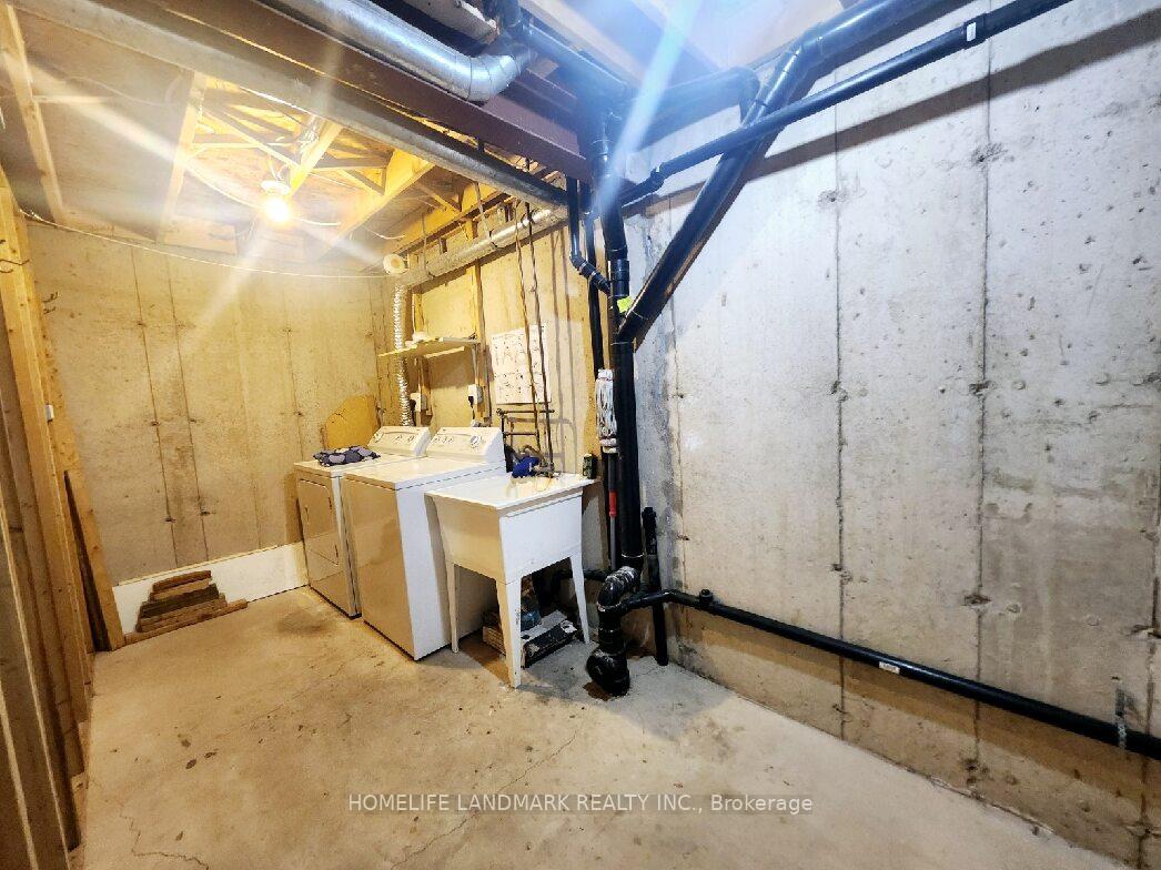 Photo 16 of Unit C, 8 Brown Drive, St. Catharines, Rykert/Vansickle — HOMEH