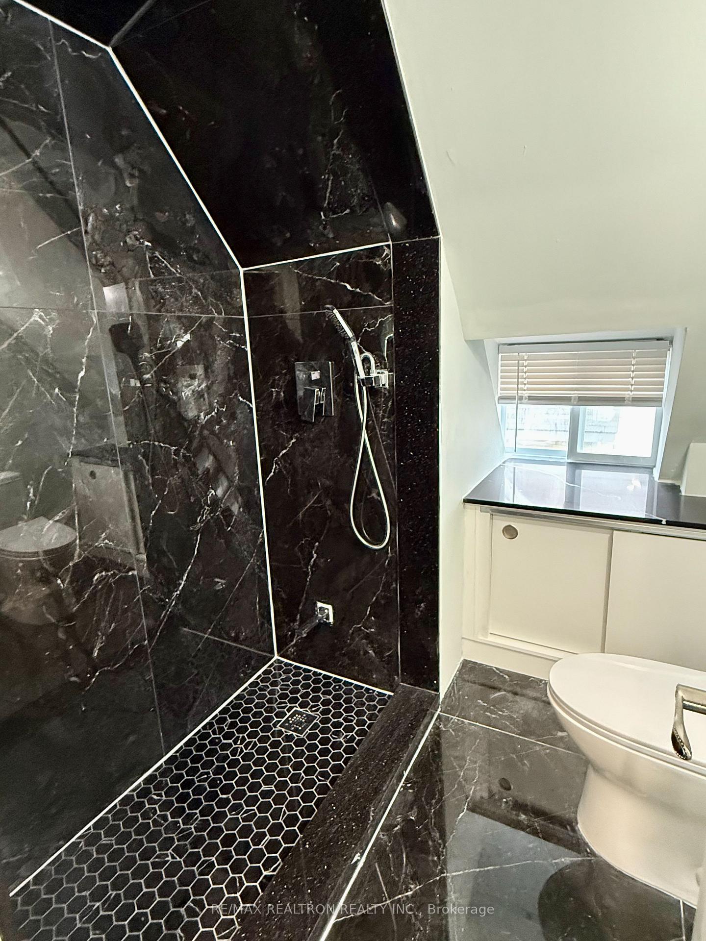Photo 11 of Unit 1&2, 291 Eulalie Avenue, Oshawa, Central — HOMEH