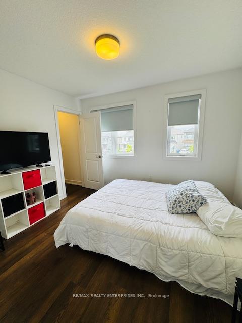 Photo 13 of 29 Lowes Road W, Guelph, Clairfields/Hanlon Business Park — HOMEH