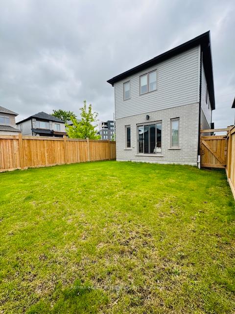 Photo 15 of 29 Lowes Road W, Guelph, Clairfields/Hanlon Business Park — HOMEH