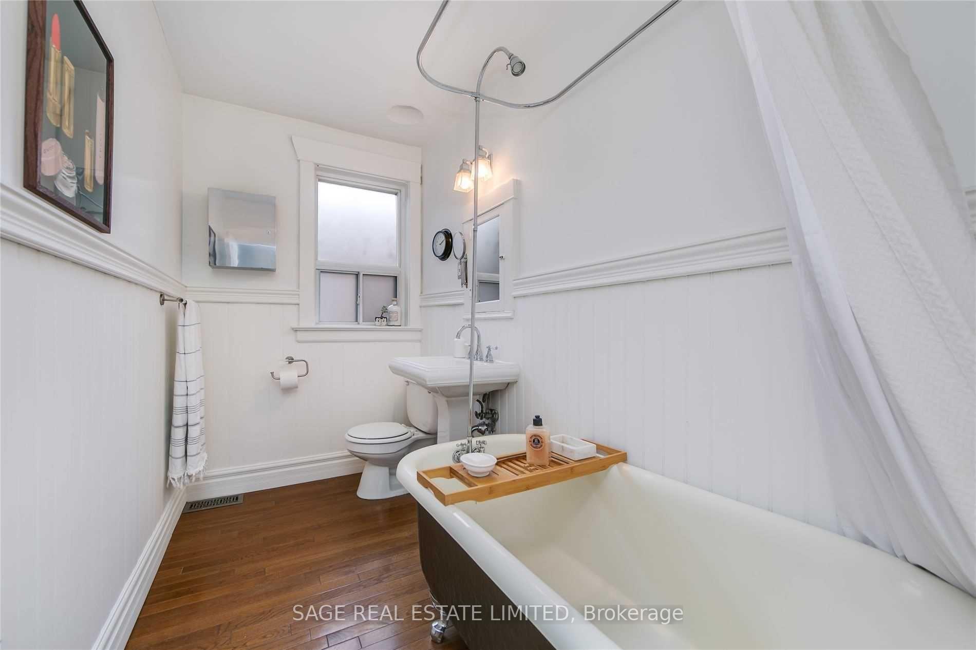 Photo 15 of 57 Bloomfield Avenue, Toronto, South Riverdale — HOMEH