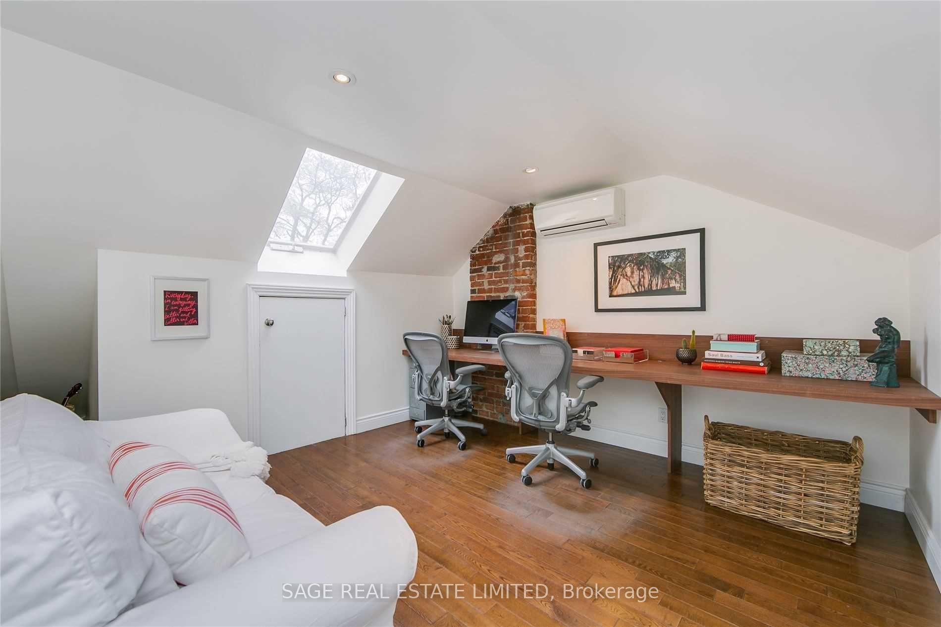 Photo 19 of 57 Bloomfield Avenue, Toronto, South Riverdale — HOMEH