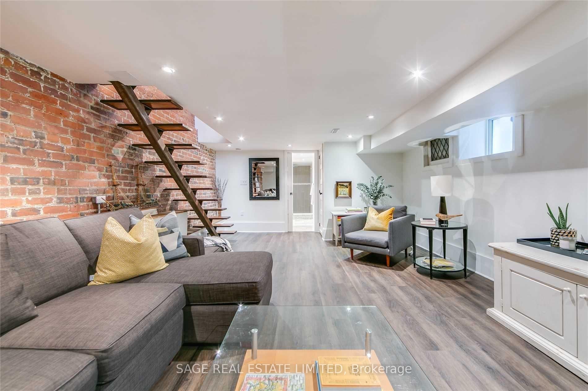 Photo 25 of 57 Bloomfield Avenue, Toronto, South Riverdale — HOMEH