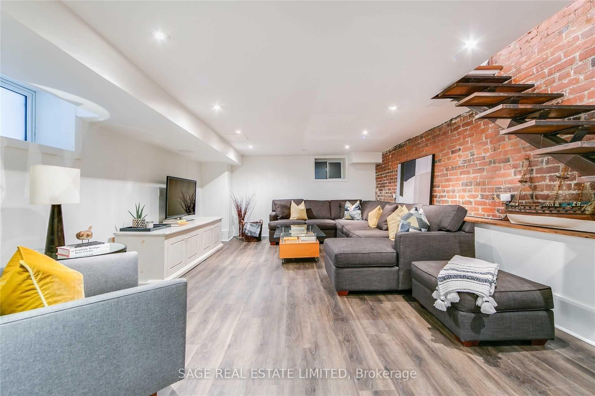 Photo 21 of 57 Bloomfield Avenue, Toronto, South Riverdale — HOMEH