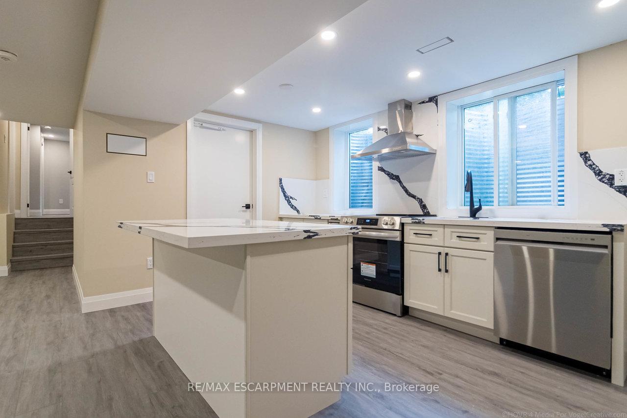 Photo 4 of Unit 2, 176 Mohawk Road W, Hamilton, Mohawk — HOMEH