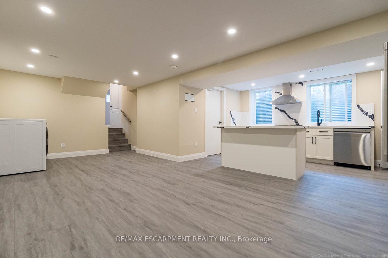 Photo 6 of Unit 2, 176 Mohawk Road W, Hamilton, Mohawk — HOMEH