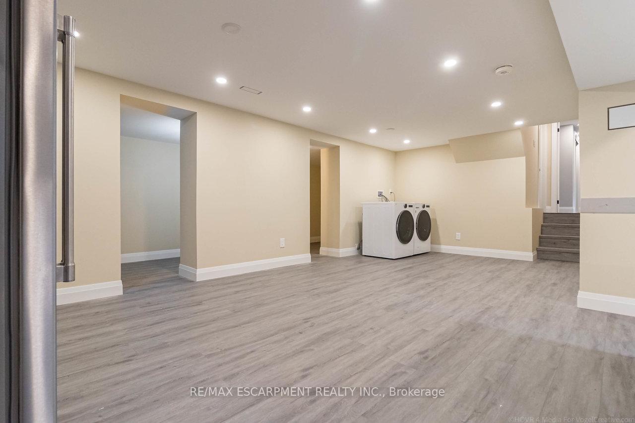 Photo 11 of Unit 2, 176 Mohawk Road W, Hamilton, Mohawk — HOMEH