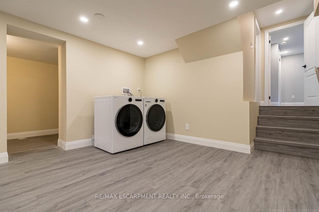 Photo 7 of Unit 2, 176 Mohawk Road W, Hamilton, Mohawk — HOMEH
