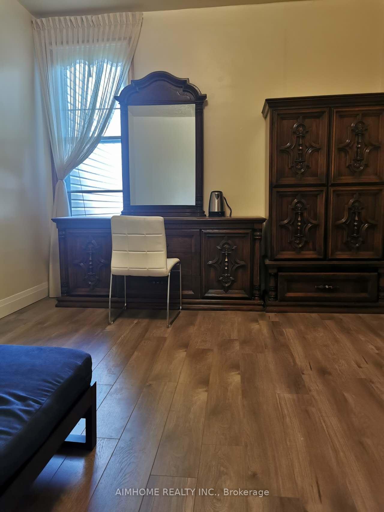 Photo 1 of Unit 2FL 1BR, 44 Robinson Street, Toronto, Trinity-Bellwoods — HOMEH