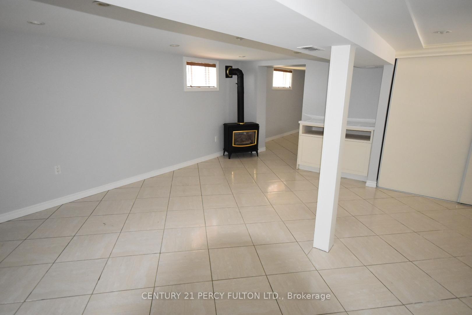 Photo 2 of 99 Galbraith (Lower Level) Avenue, Toronto, O'Connor-Parkview — HOMEH